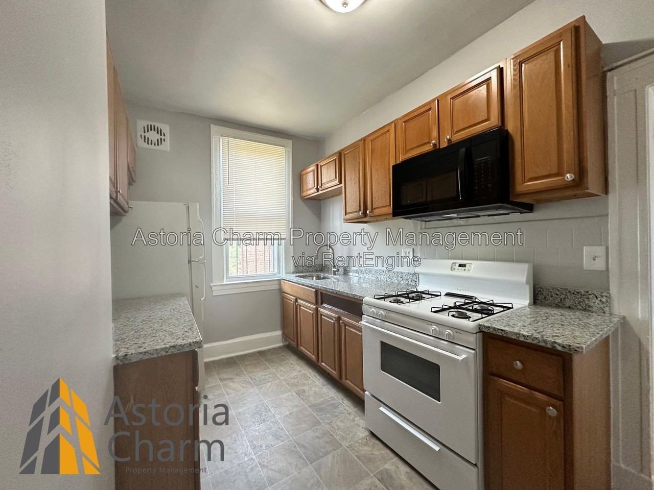 2826 Windsor Ave #C1 - Photo 2 of 21