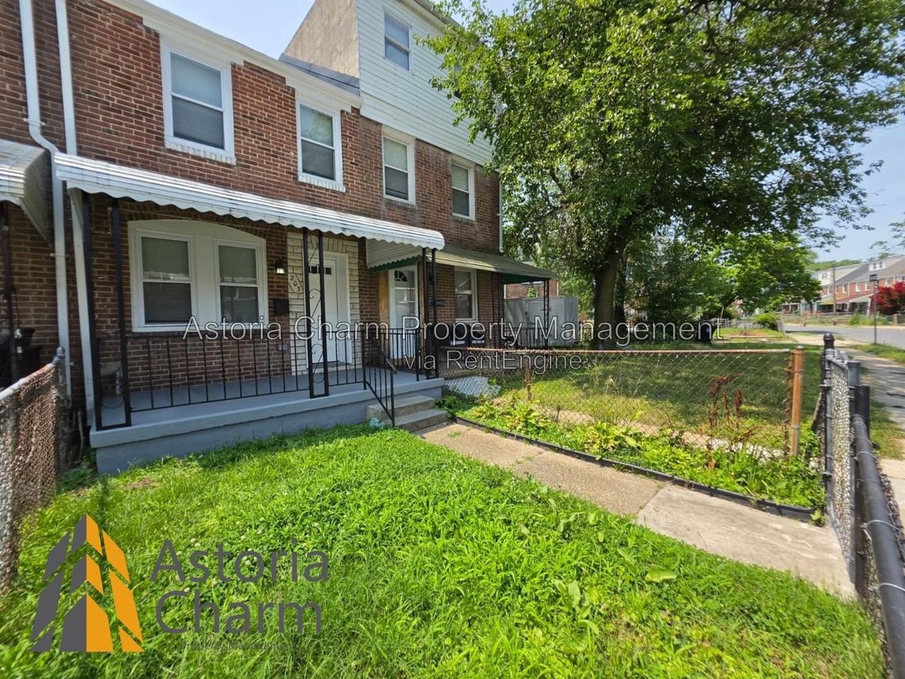 203 Chestnut St - Photo 2 of 31