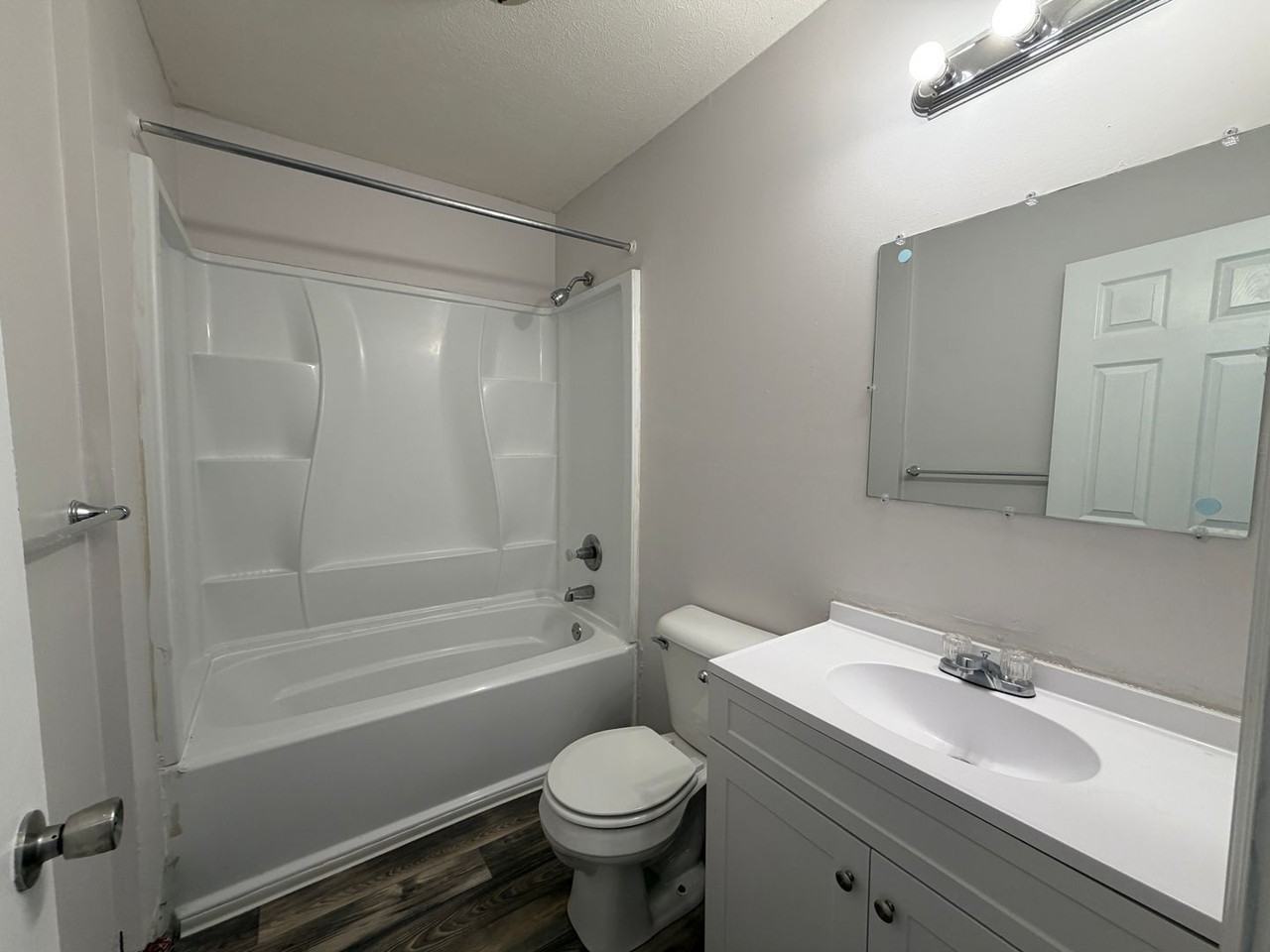 421 Poplar Level Ct #207 - Photo 3 of 12