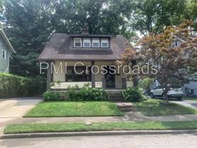 211 Orchard Ln - Photo 1 of 1