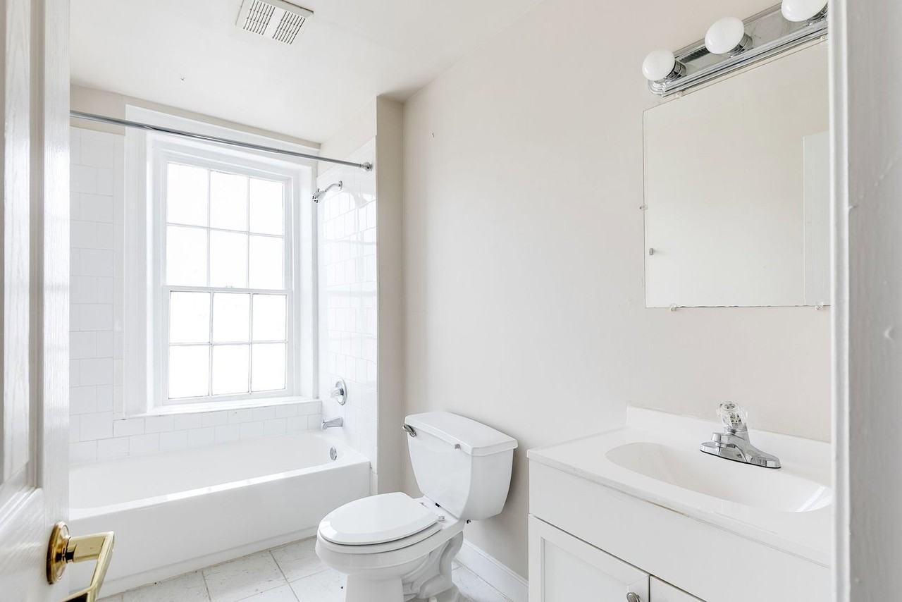 213 N 18th St #213-3 - Photo 6 of 23