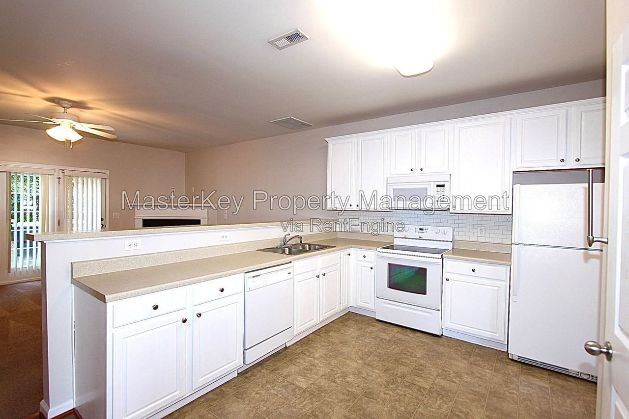 508 Bayou Ct - Photo 6 of 22