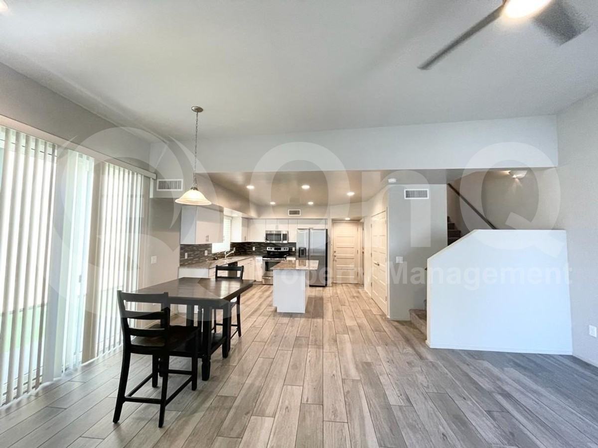 833 E Park Modern Dr - Photo 6 of 25