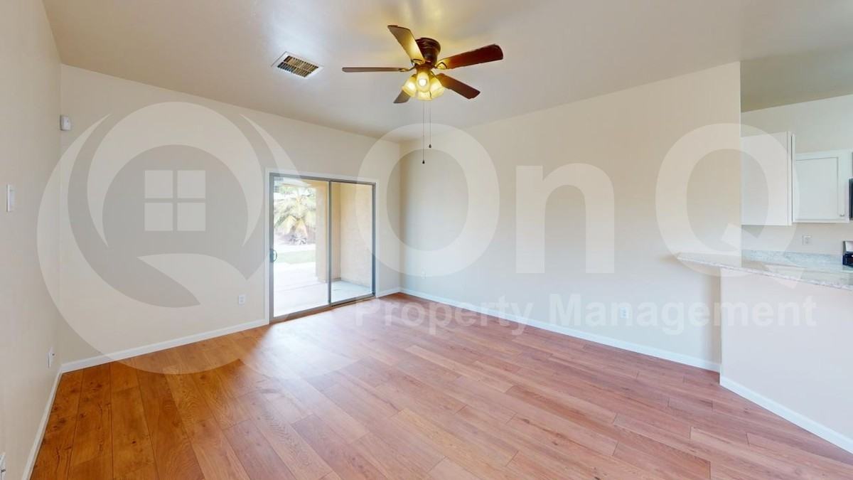 11886 W Fontenelle Dr - Photo 5 of 21