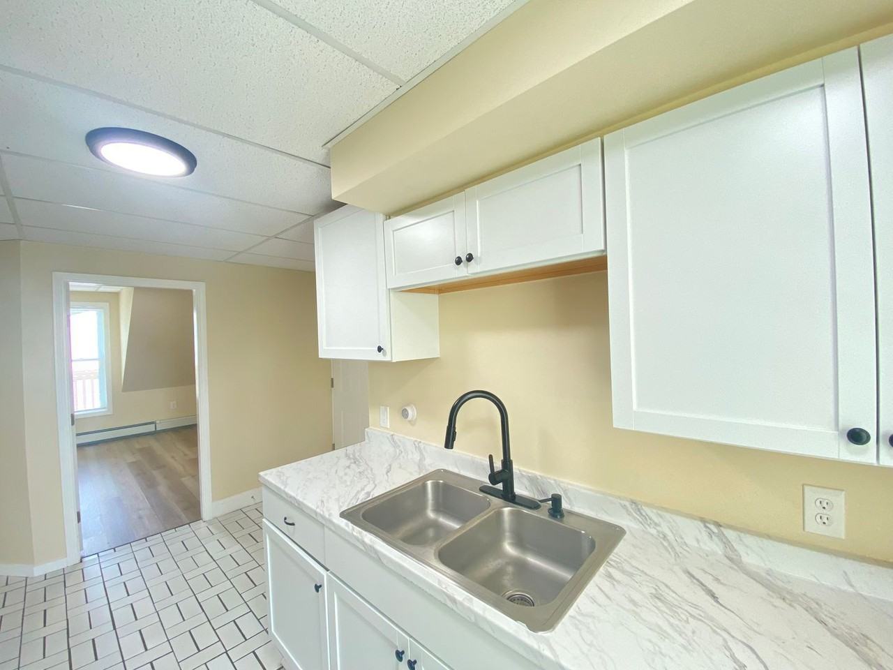 39 Ferry St #6 - Photo 3 of 19