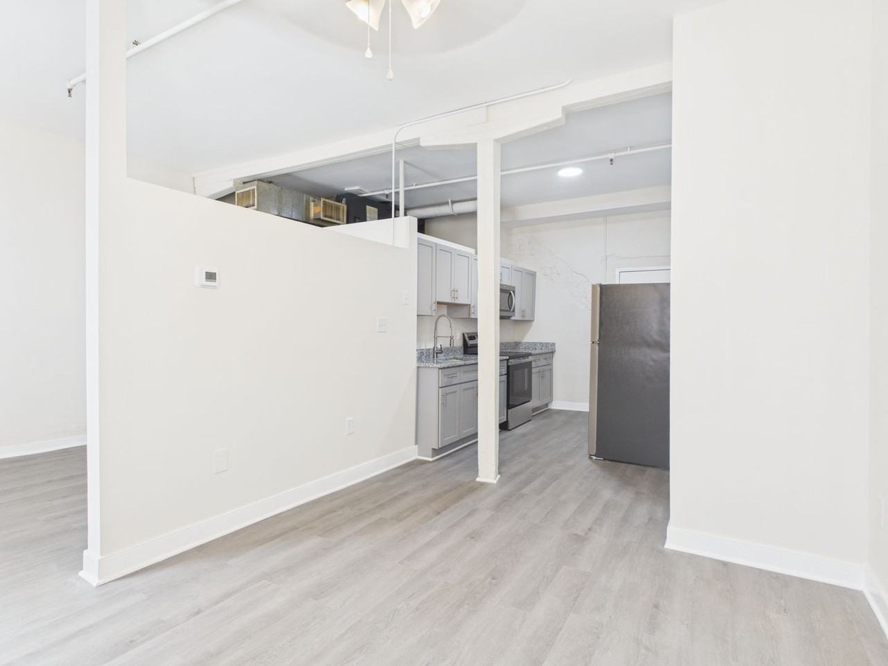 10 S 14th St #305 - Photo 6 of 34