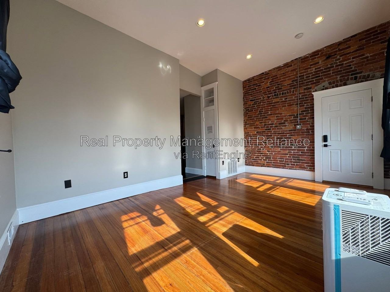 44 Pingree St #5 - Photo 4 of 16