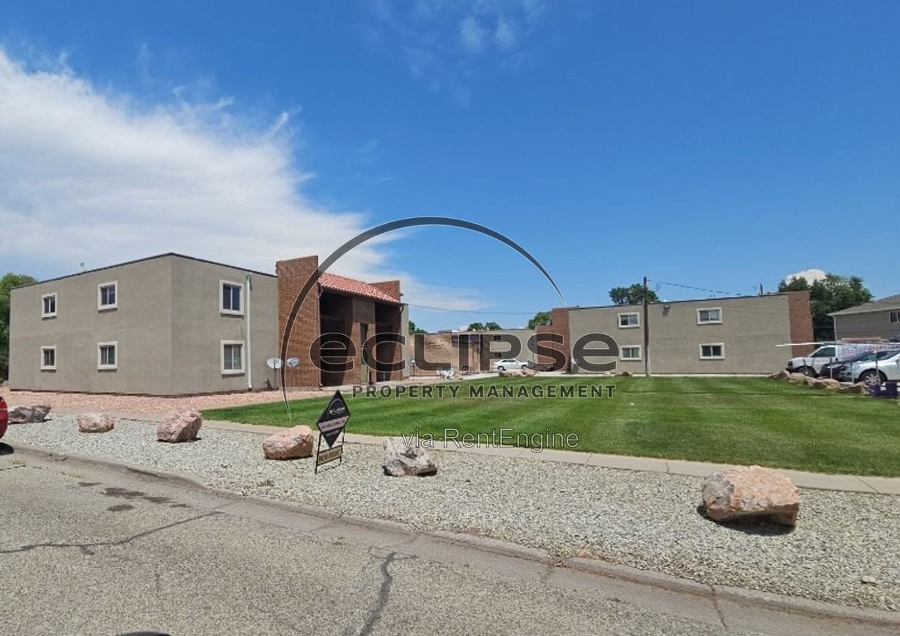 502 Bell Ct #C2 - Photo 4 of 12