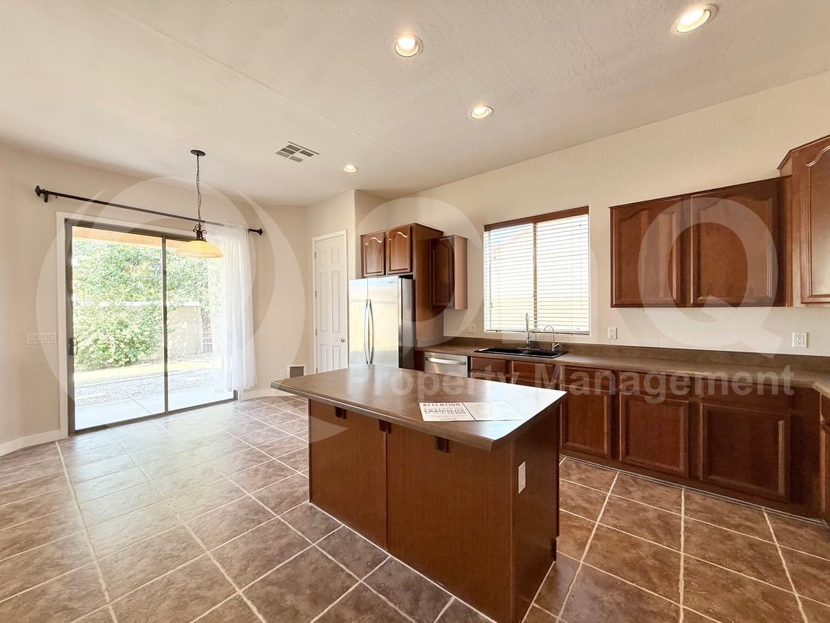 3799 S Atherton Blvd - Photo 4 of 24