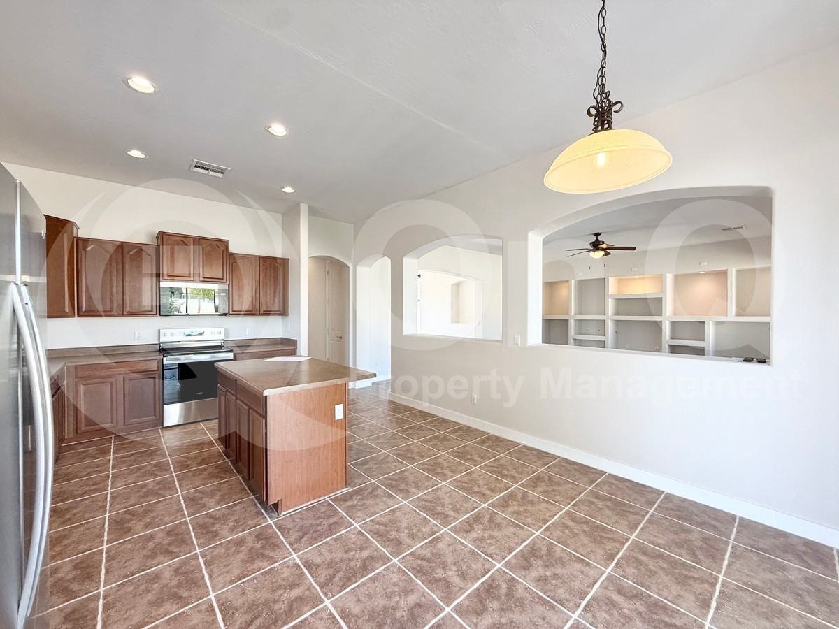 3799 S Atherton Blvd - Photo 6 of 24