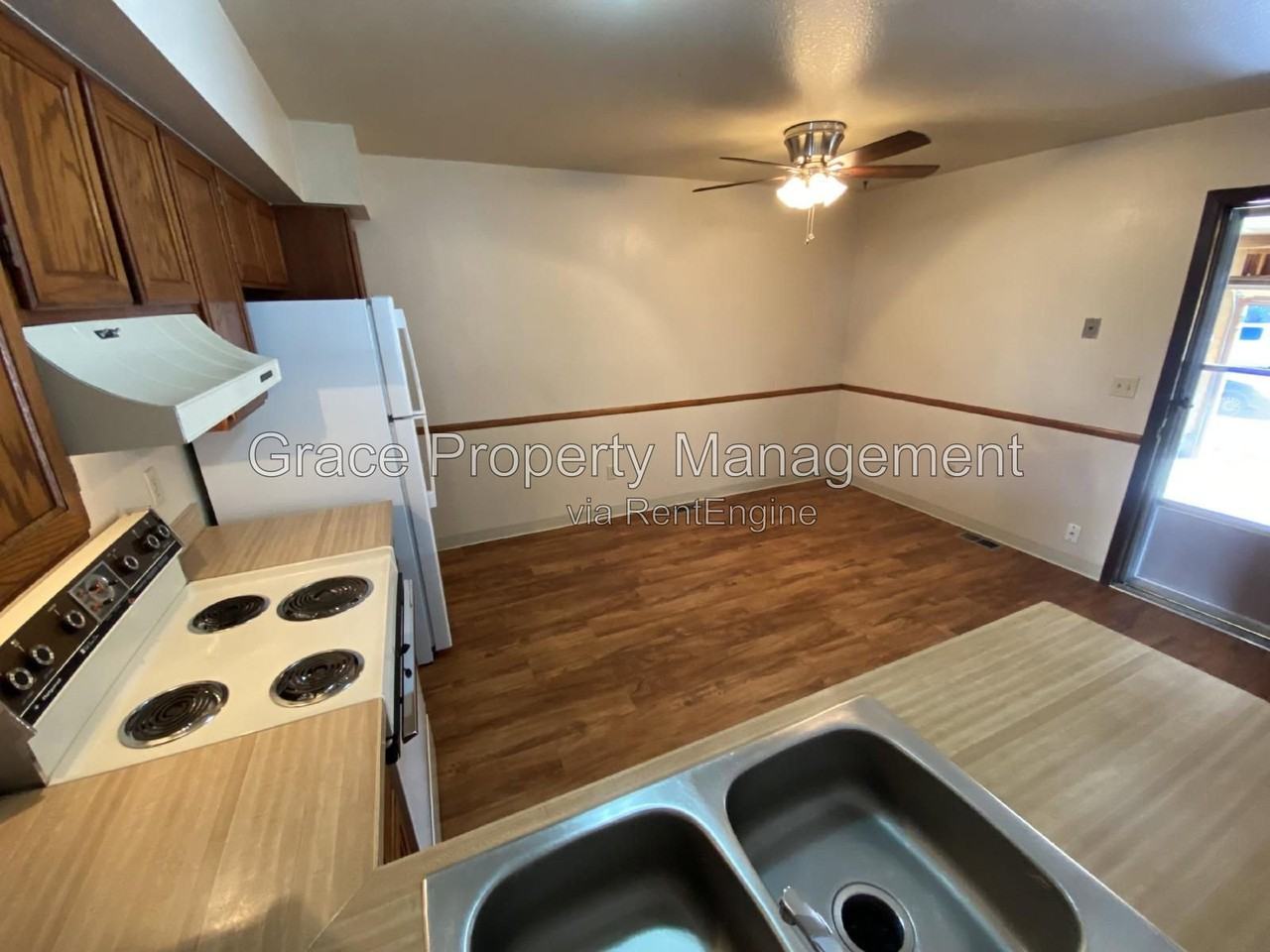 11785 Sherman St - Photo 6 of 15