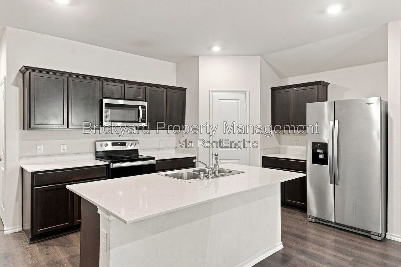 601 Banner Ave - Photo 2 of 28