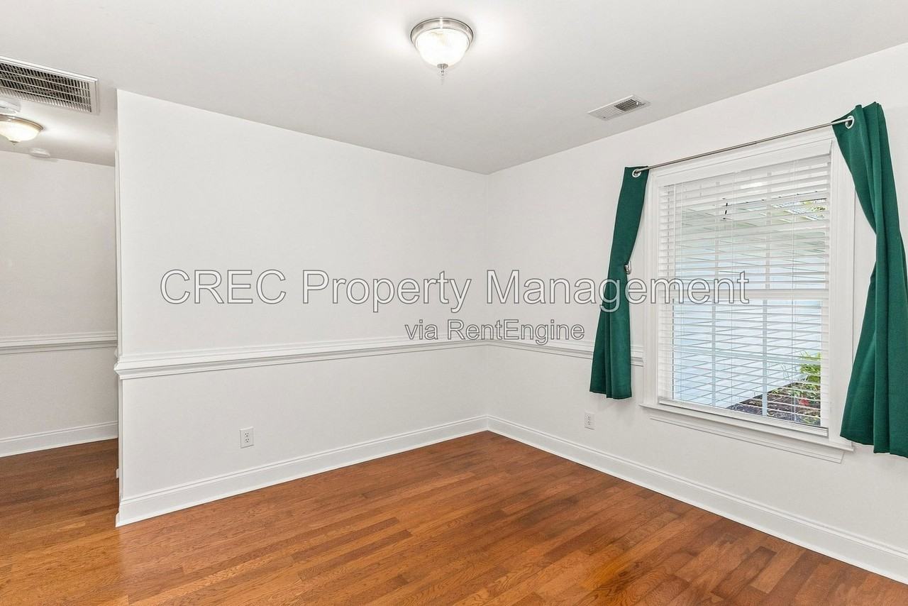 304 Carriage Wheel Rd - Photo 4 of 16