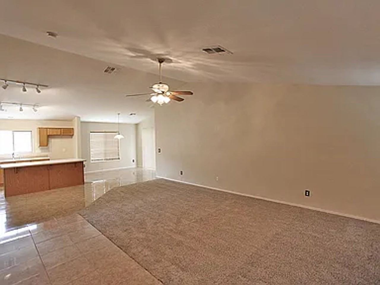 17849 W Ventura St - Photo 2 of 3