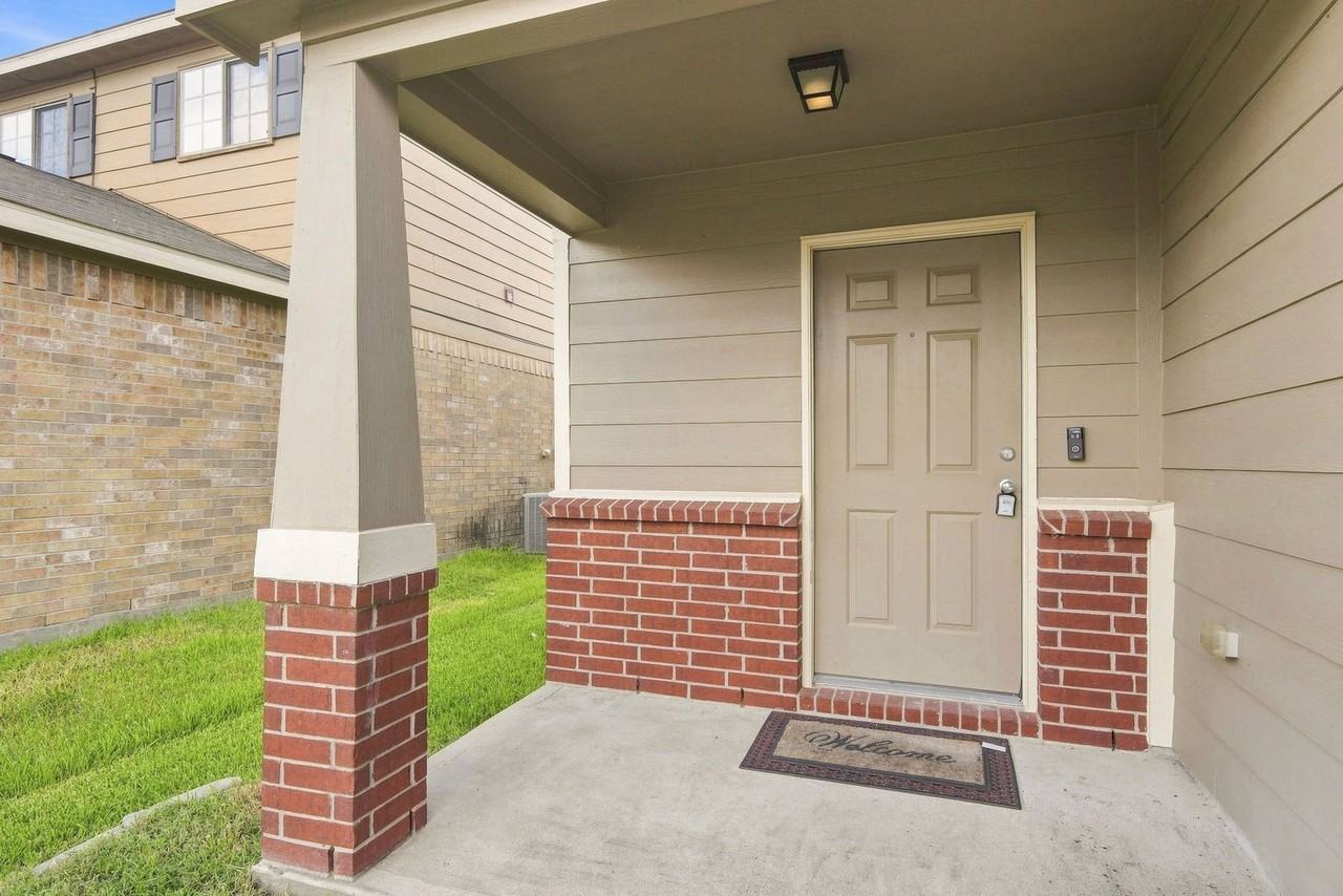 2638 Ensbrook Meadow Ln - Photo 4 of 26