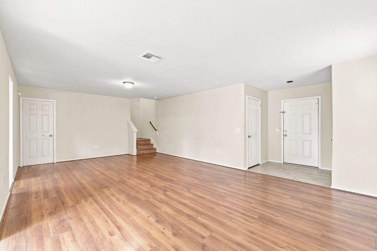 2638 Ensbrook Meadow Ln - Photo 7 of 26