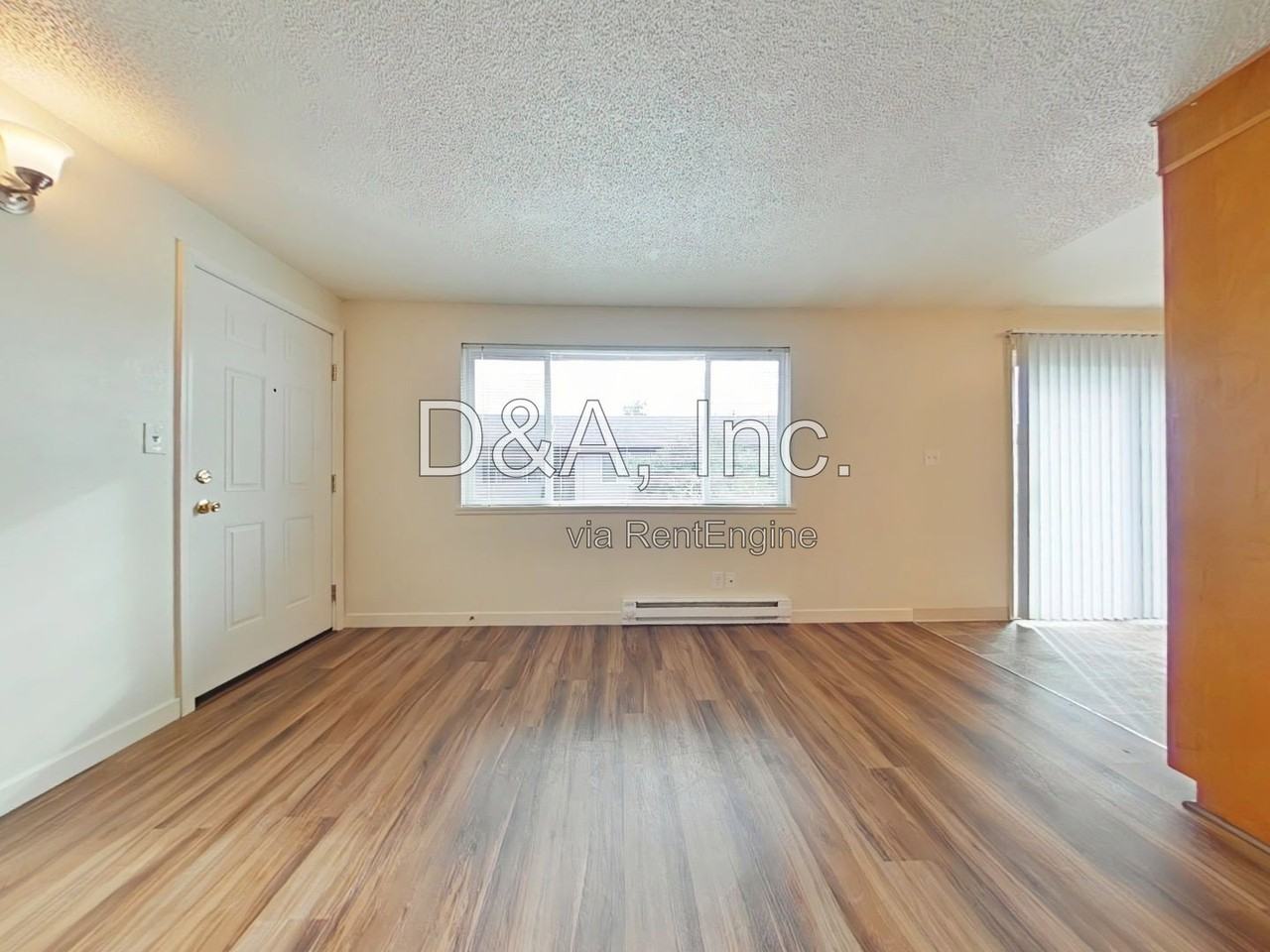 2201 Nw Grant Ave #7 - Photo 2 of 12