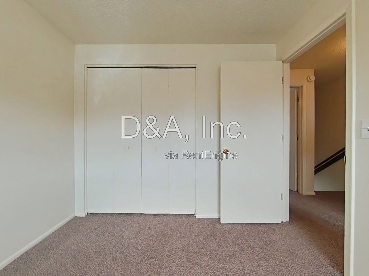 928 21st Ave Sw - Photo 6 of 11