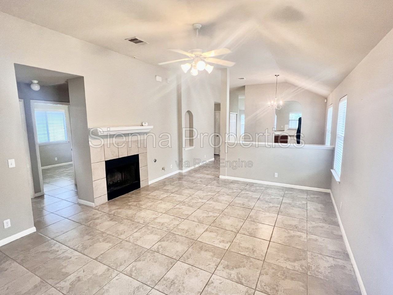2509 Elara Dr - Photo 5 of 26