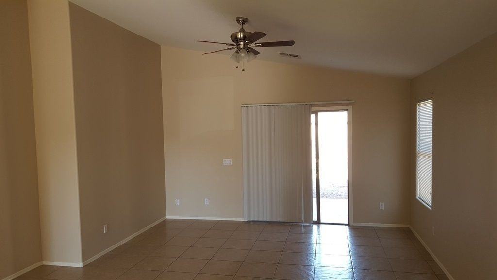 7826 S 72nd Ln - Photo 2 of 13