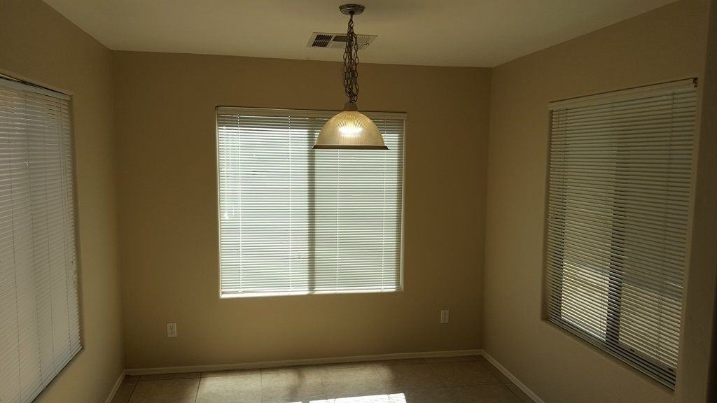 7826 S 72nd Ln - Photo 3 of 13