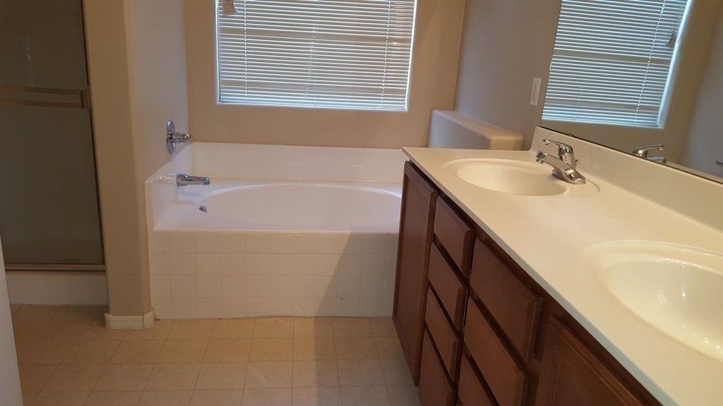7826 S 72nd Ln - Photo 6 of 13