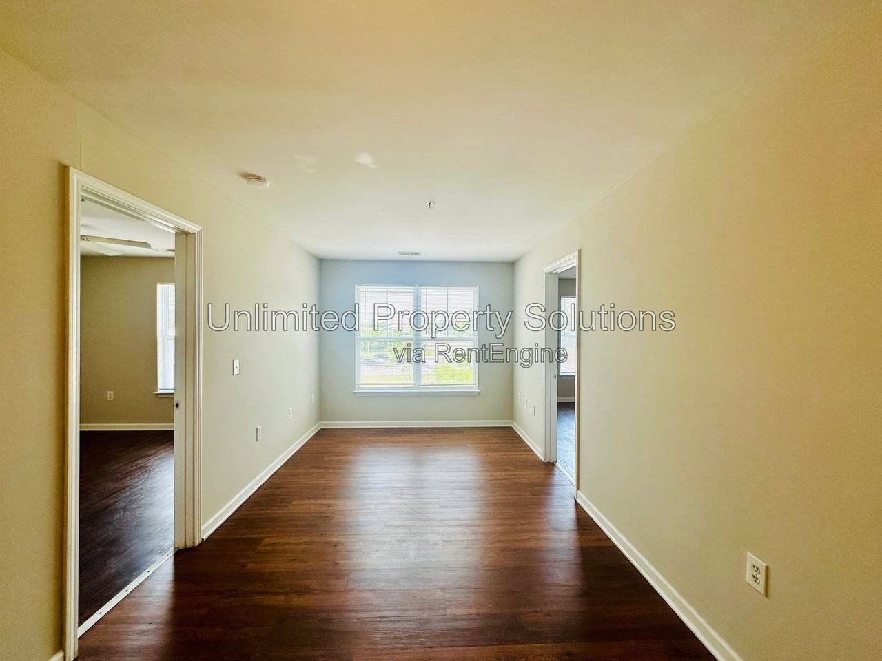 370 S Kerr Ave #306 - Photo 6 of 21