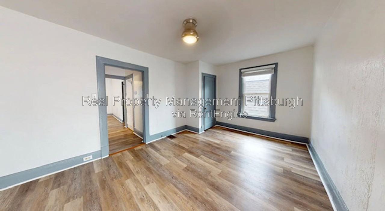 1217 Mcneilly Ave #2 - Photo 2 of 6
