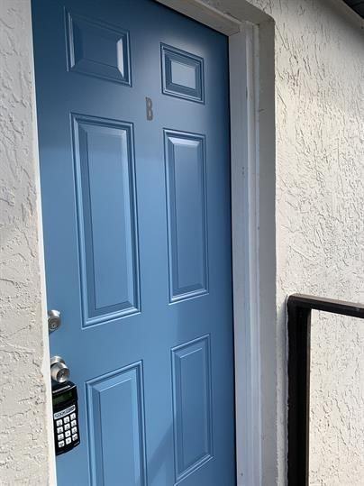 4908 W Ingraham St #B - Photo 2 of 20