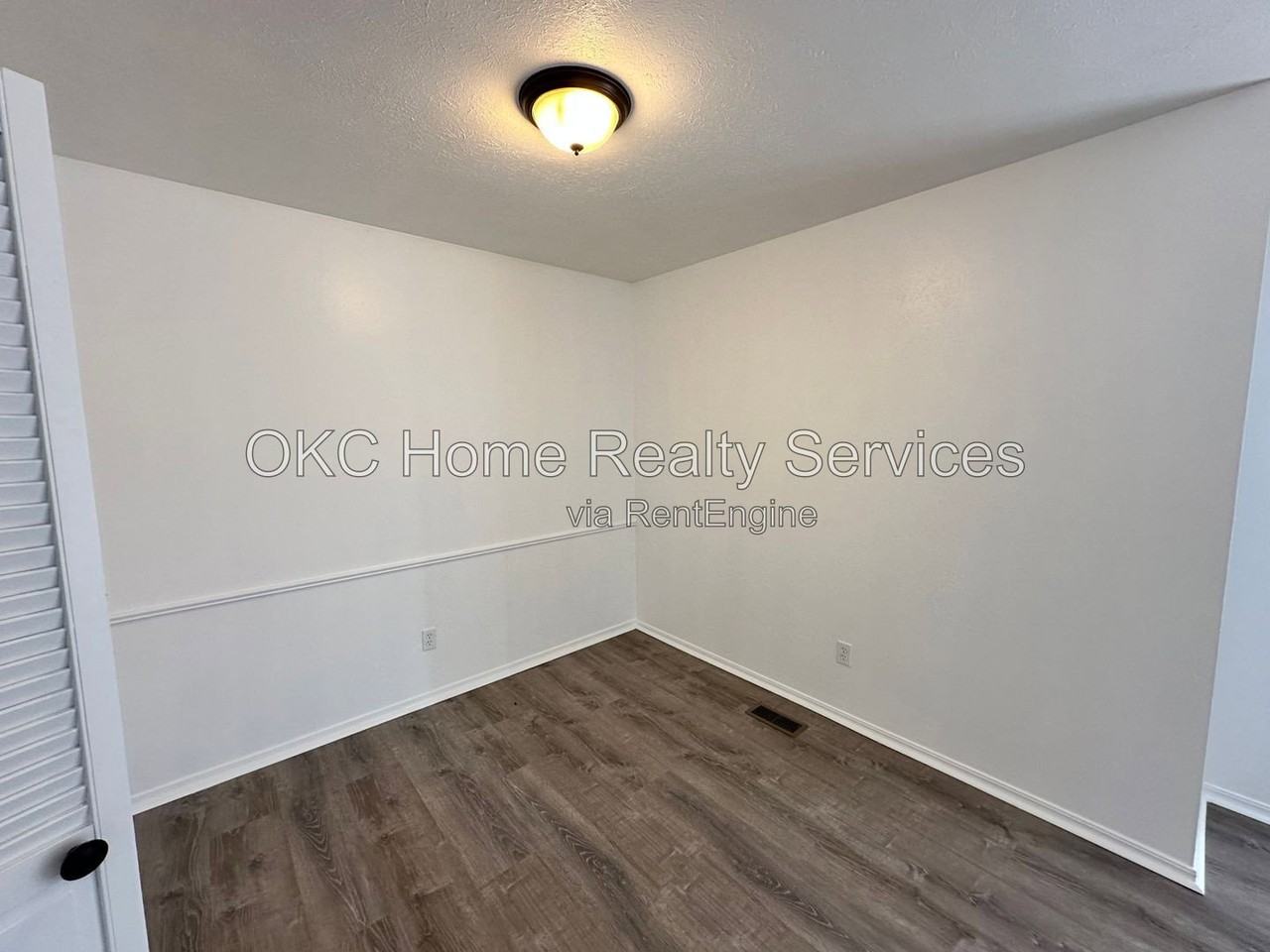 1428 Sw 72nd St - Photo 3 of 27