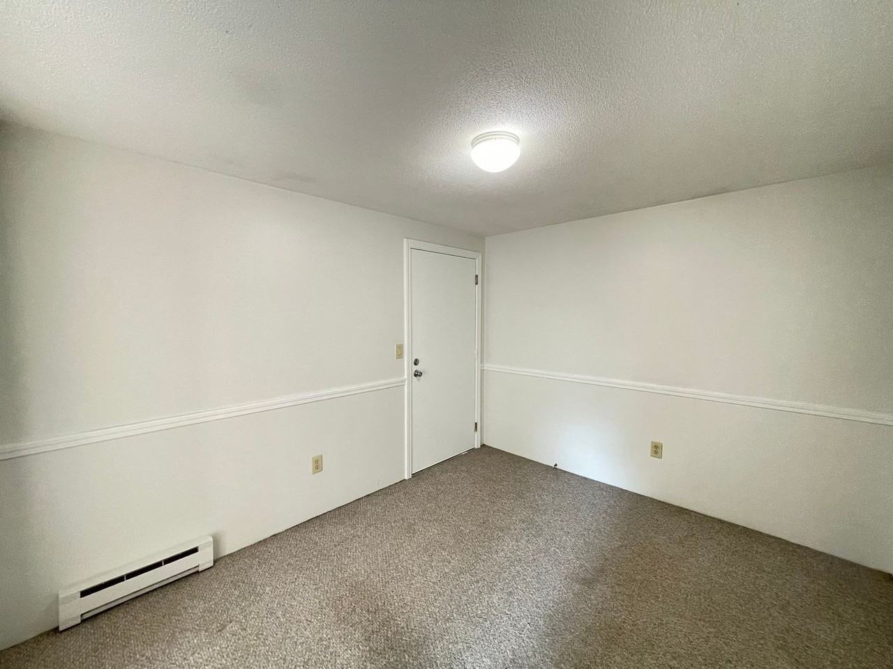 80 English Village Rd #L301 - Photo 7 of 18