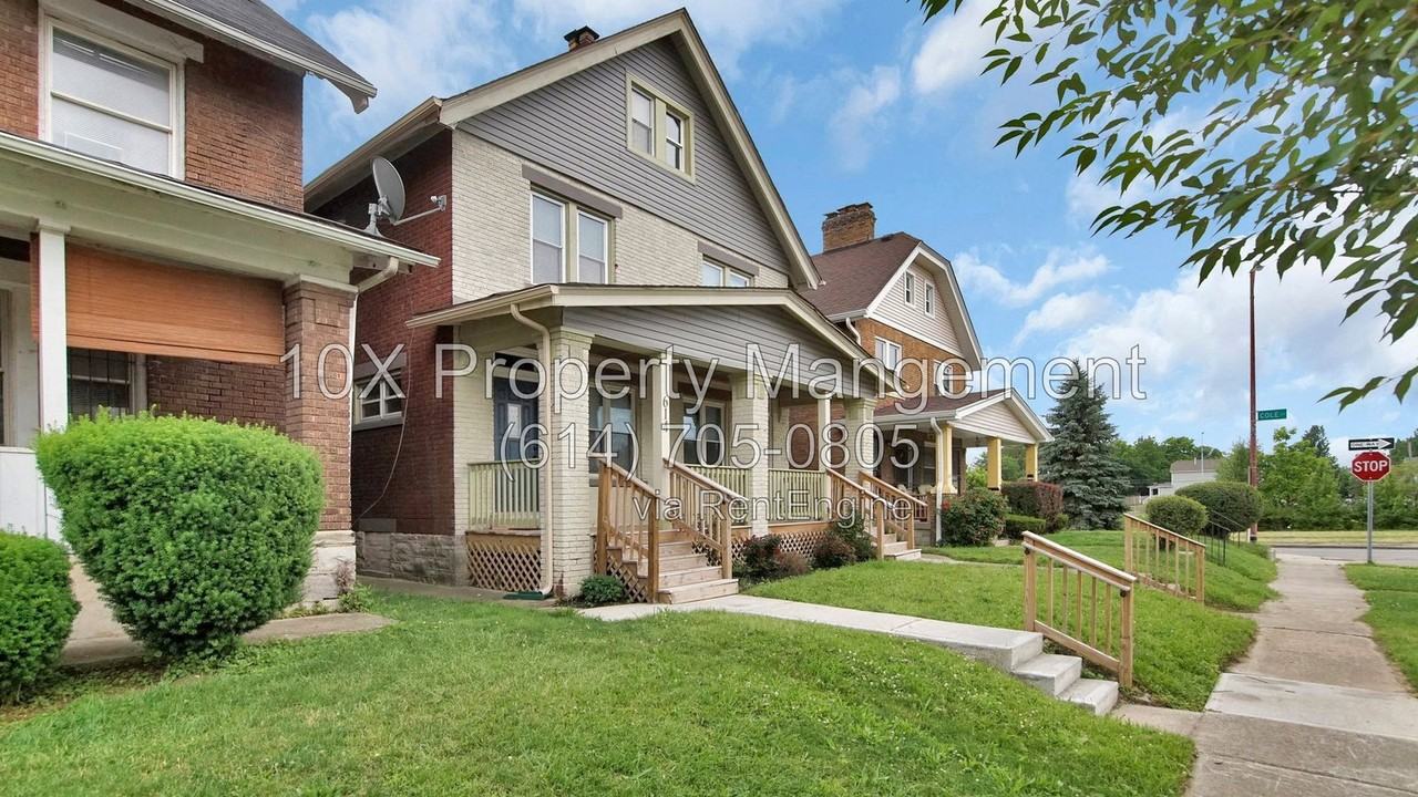 616 Lilley Ave - Photo 3 of 38