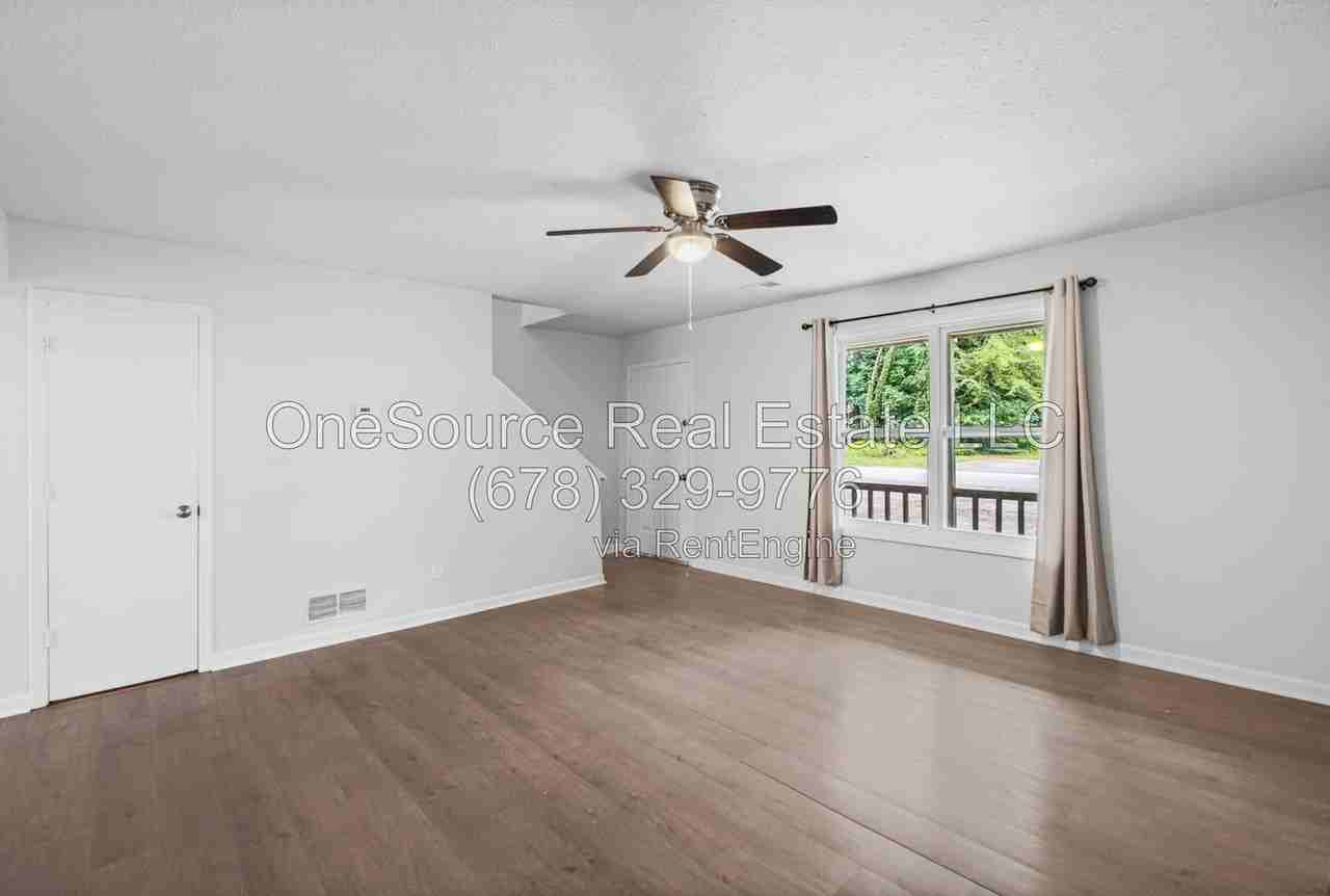 2961 Lakemont Dr Sw - Photo 6 of 27