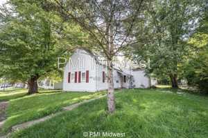 featured image of 133 Pratt St #1
