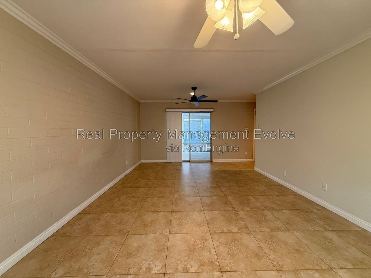 12076 N Pebble Beach Dr - Photo 7 of 23
