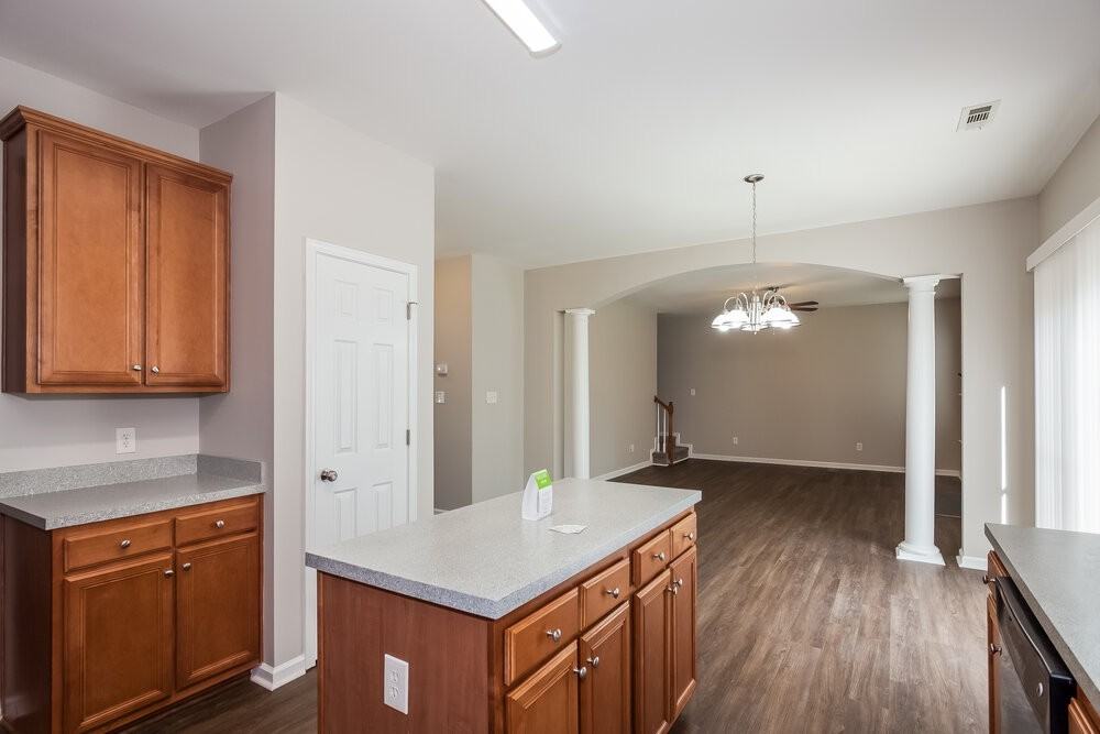 2910 Oakdale Pasture Dr - Photo 7 of 17
