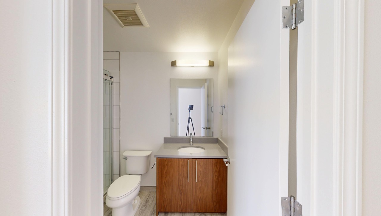 540 Leavenworth Street - Photo 4 of 29