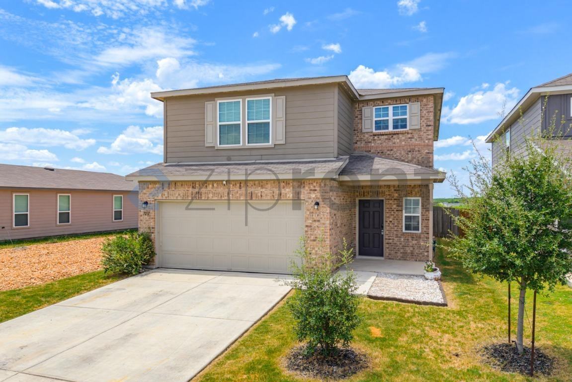 7231 Tradinghouse Ln - Photo 2 of 38