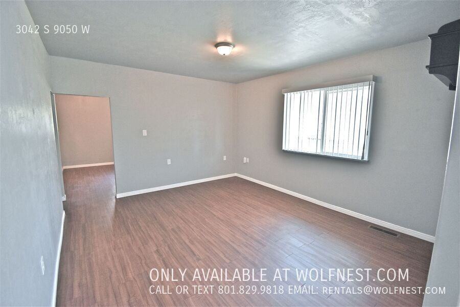 3042 S 9050 W - Photo 4 of 22