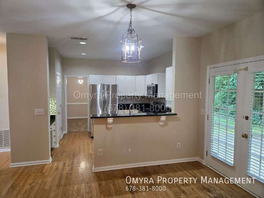 2449 Alston Dr Ne - Photo 4 of 19