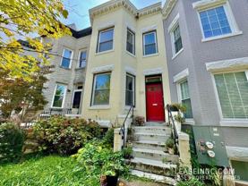 128 Adams St Nw - Photo 1 of 1