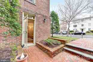 2410 20th St Nw #6 - Photo 1 of 1