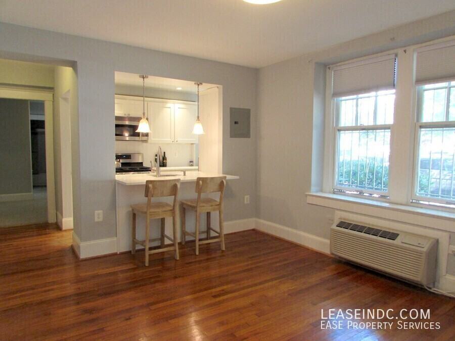 2410 20th St Nw #6 - Photo 7 of 21