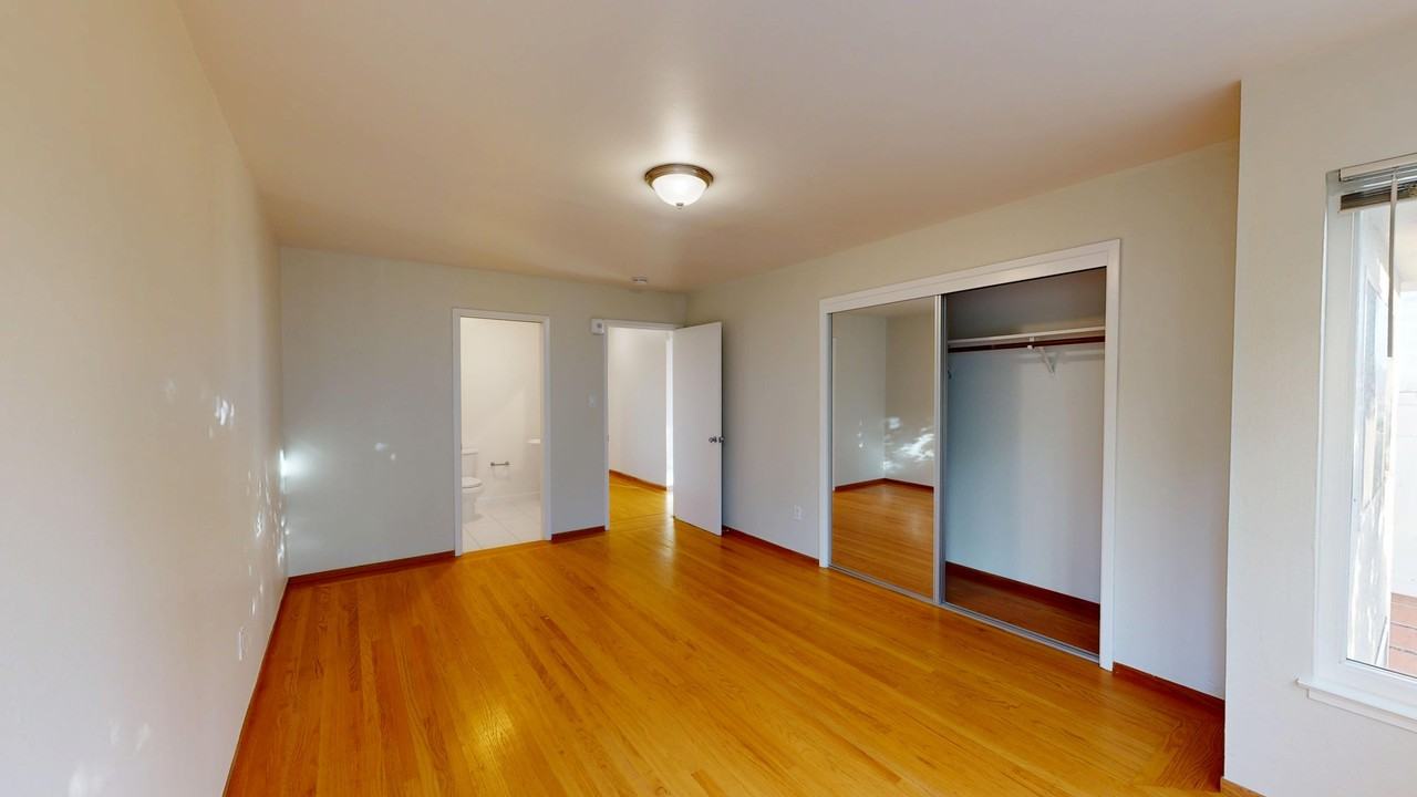 2898 Jackson Street - Photo 3 of 23
