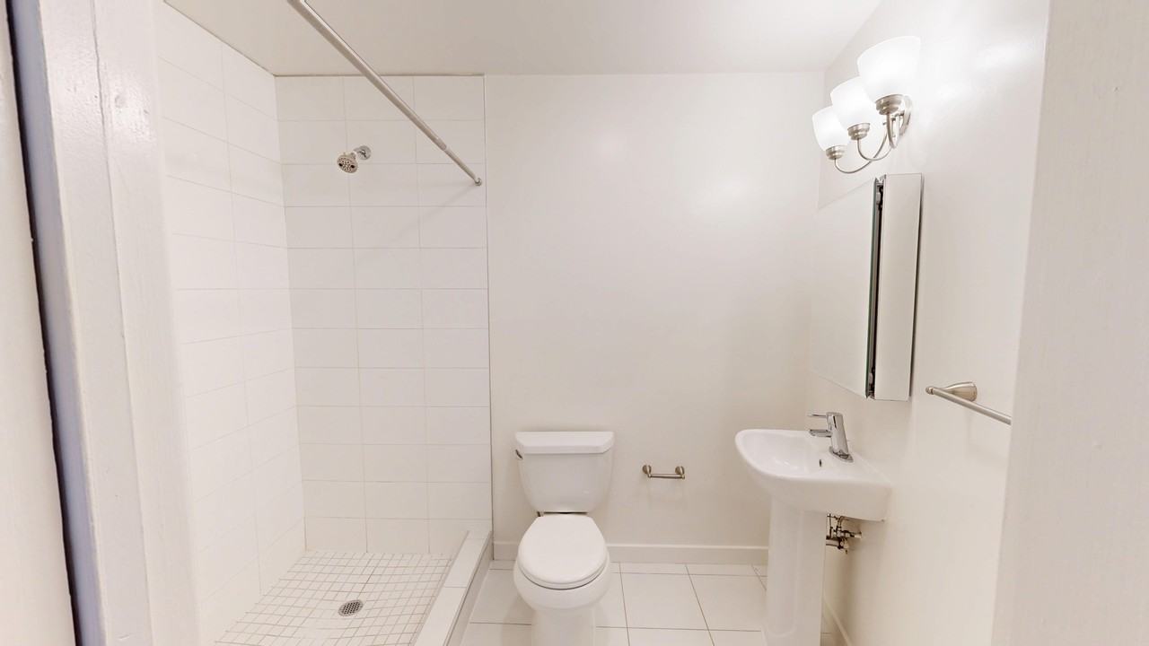 2898 Jackson Street - Photo 6 of 23