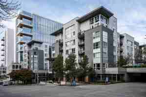 featured image of 10688 Ne 10th St
