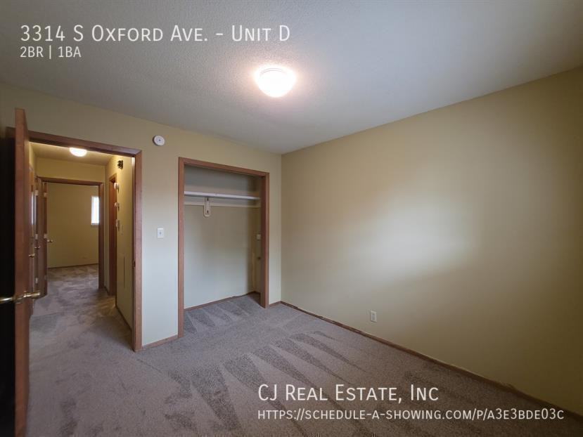 3314 S Oxford Ave #D - Photo 7 of 9