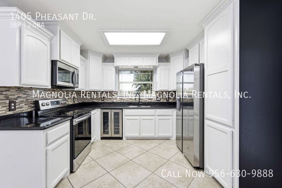 1405 Pheasant Dr - Photo 7 of 19