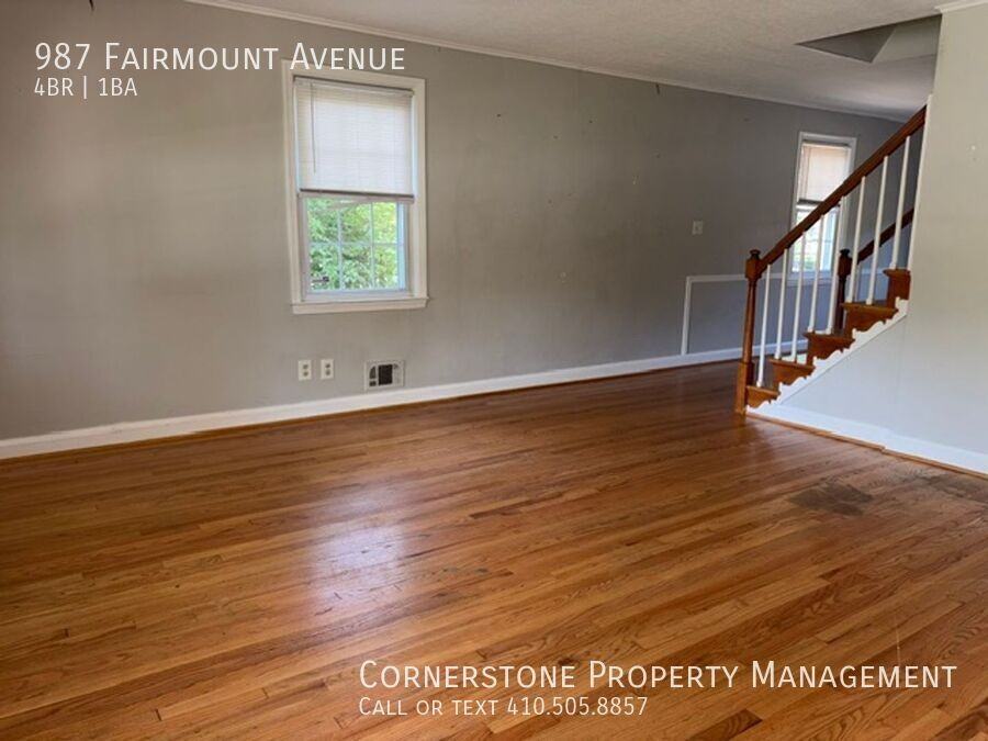 987 Fairmount Ave - Photo 5 of 10
