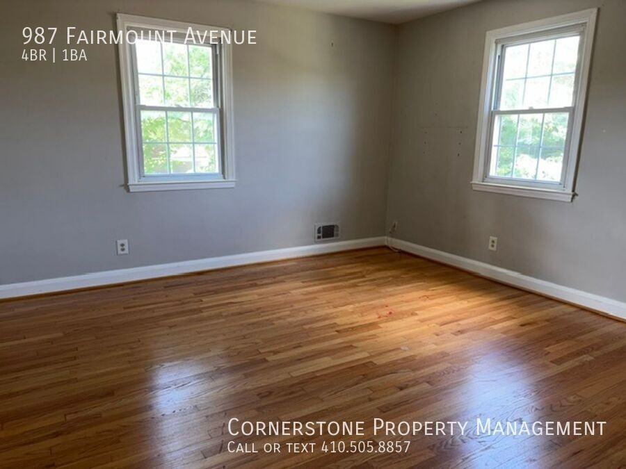 987 Fairmount Ave - Photo 7 of 10